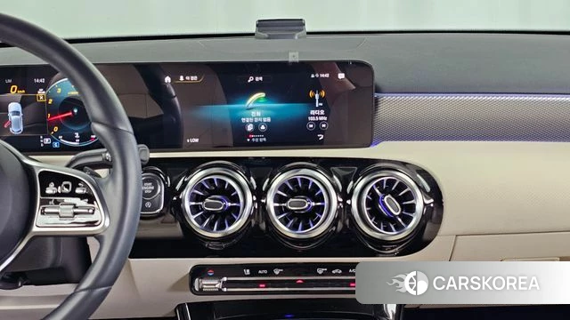 Mercedes-Benz A-Class W177 2022 Черный из Кореи, фото 5