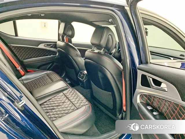 Genesis The New G70 2021 Синий из Кореи, фото 5