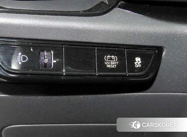 Kia Di Ol Nu Niro 2022 Белый из Кореи, фото 5