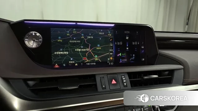 Lexus ES300h 7th generation 2019 Серебристо-серый из Кореи, фото 5