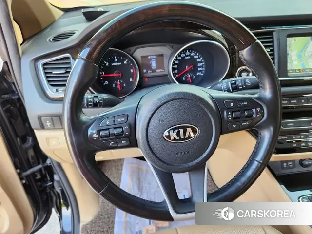 Kia The New Carnival 2018 Черный из Кореи, фото 5