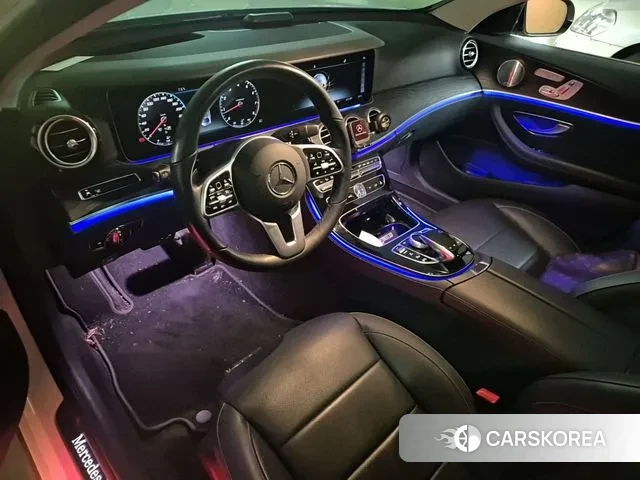 Mercedes-Benz E-Class W213 2019 Белый из Кореи, фото 5