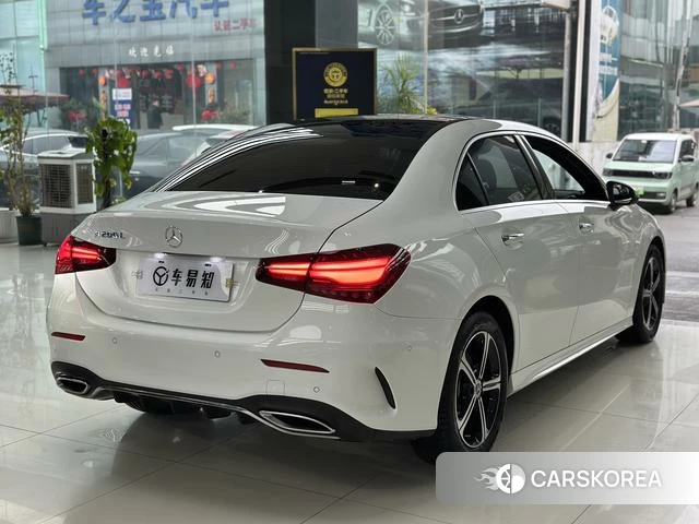 Mercedes-Benz Class A 2024 Белый из Китая, фото 5