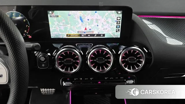 Mercedes-Benz GLA - Class H247 2023 Белый из Кореи, фото 5