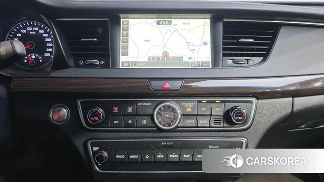 Kia Come New K7 2018 Белый из Кореи, фото 5