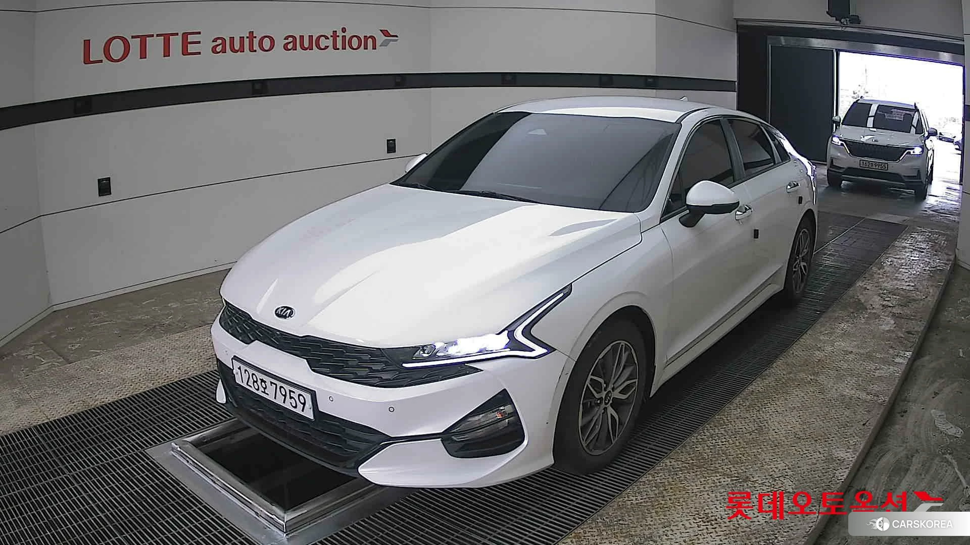 Kia K5 2020 Snow White Pearl (optional) из Кореи, фото 5