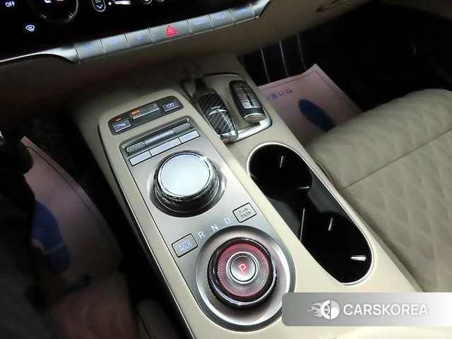 Genesis GV70 2024 Белый из Кореи, фото 5