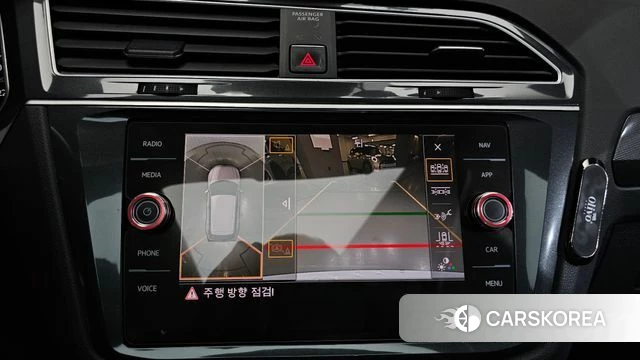 Volkswagen Tiguan second Generation 2018 Белый из Кореи, фото 5
