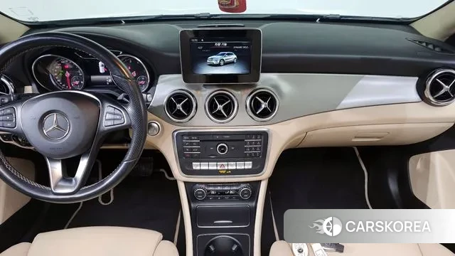 Mercedes-Benz GLA-Class X156 2018 Белый из Кореи, фото 5