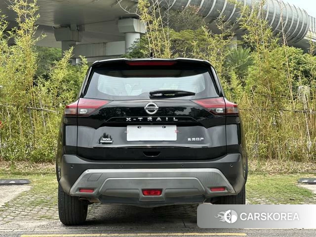Nissan Qijun 2022 Черный из Китая, фото 5