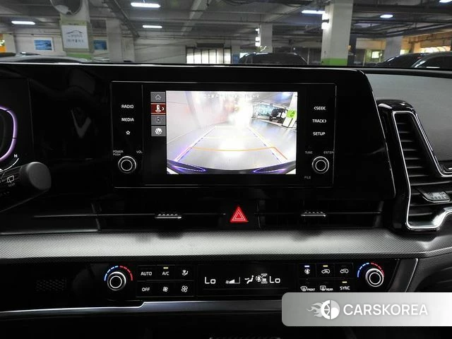 Kia Sportage 5th Generation 2022 Белый из Кореи, фото 5