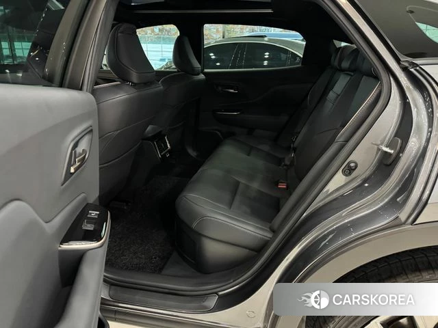 Toyota Crown Crossover 2024 Серый из Кореи, фото 5