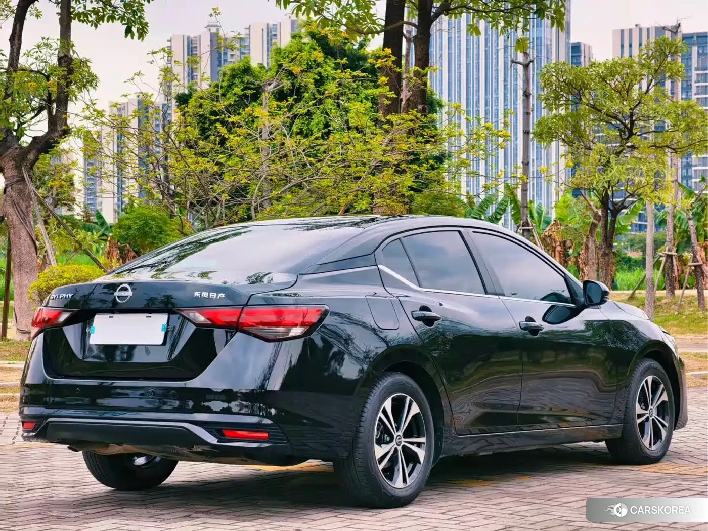 Nissan Sylphy 2024 Черный из Китая, фото 5