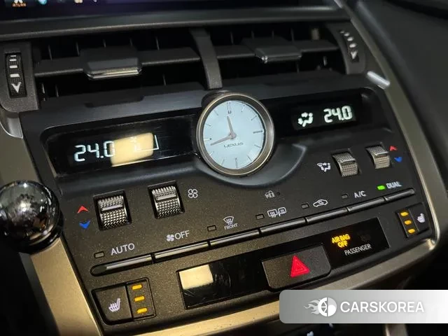 Lexus NX300h 2020 Белый из Кореи, фото 5