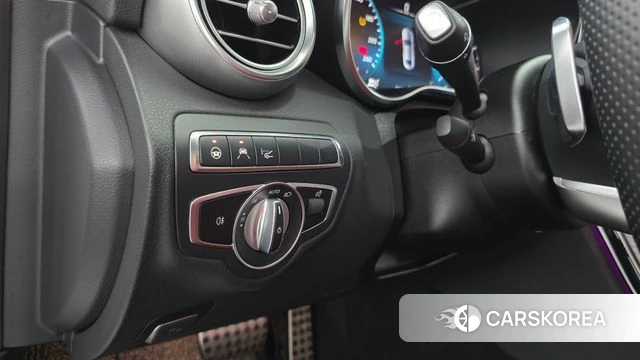Mercedes-Benz C-Class W205 2021 Белый из Кореи, фото 5