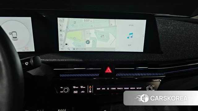 Kia EV6 2023 Черный из Кореи, фото 5