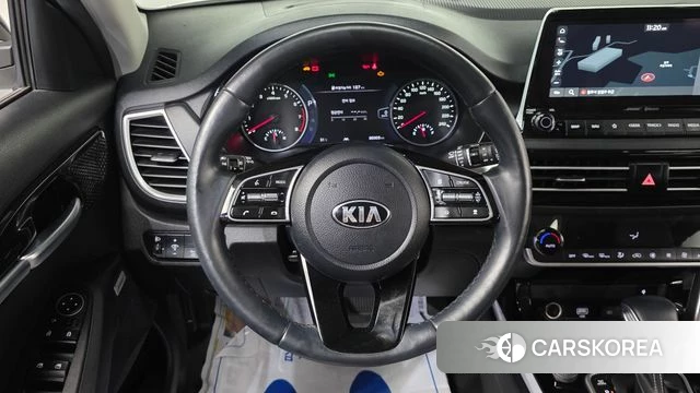 Kia Seltos 2019 Белый из Кореи, фото 5