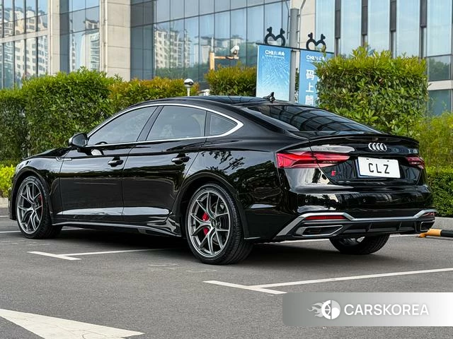 Audi A5 2022 Черный из Китая, фото 5