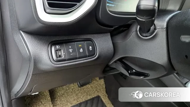 Hyundai Venue 2023 Белый из Кореи, фото 5