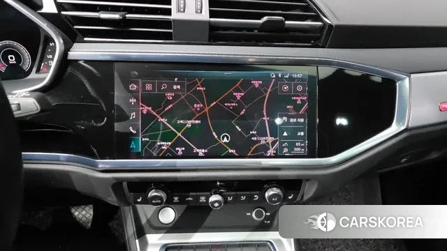 Audi Q3 (F3) 2020 Черный из Кореи, фото 5