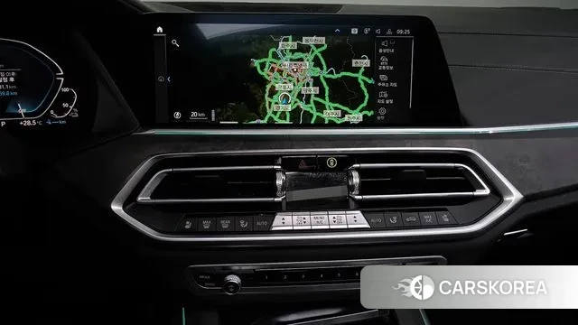 BMW X5 (G05) 2023 Белый из Кореи, фото 5