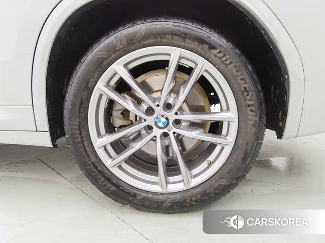 BMW X3 2021 Серебристо-серый из Китая, фото 5