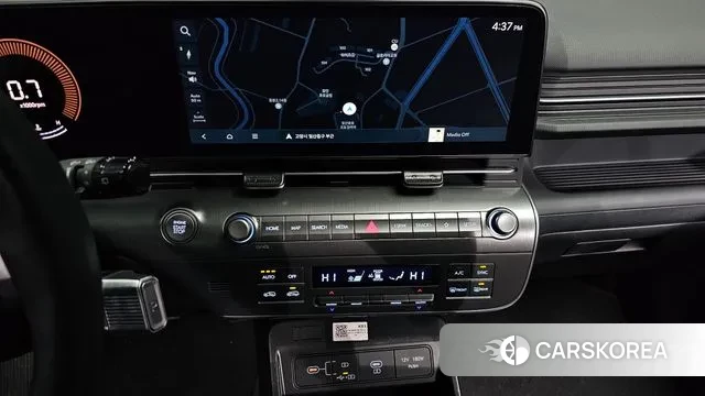 Hyundai Kona (SX2) 2024 Белый из Кореи, фото 5