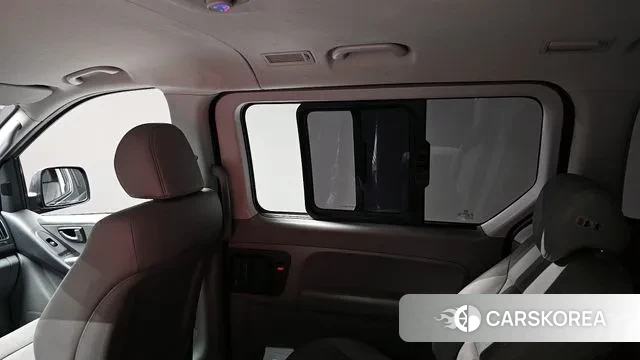 Hyundai The New Grand Starex 2020 Серебристо-серый из Кореи, фото 5