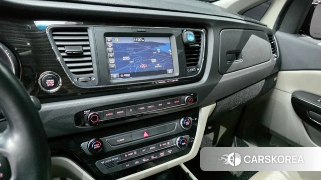 Kia The New Carnival 2019 Серый из Кореи, фото 5