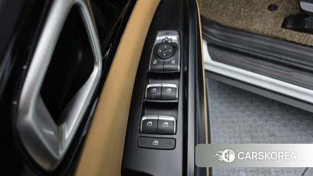 Kia Carnival 4th generation 2023 Белый из Кореи, фото 5