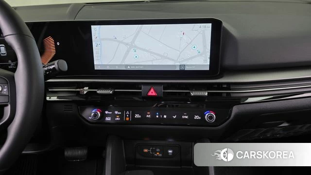 Kia The New Sportage 5th Generation 2025 Серебристо-серый из Кореи, фото 5