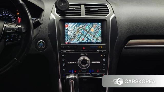 Ford Explorer 2018 Белый из Кореи, фото 5