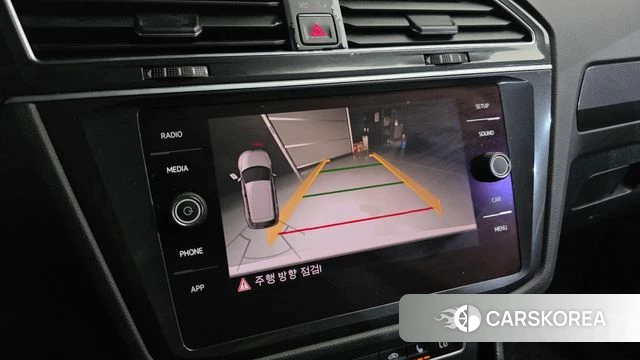 Volkswagen Tiguan second Generation 2018 Белый из Кореи, фото 5