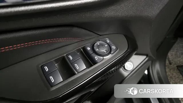 Chevrolet (GM Daewoo) Trax Crossover 2023 Черный из Кореи, фото 5