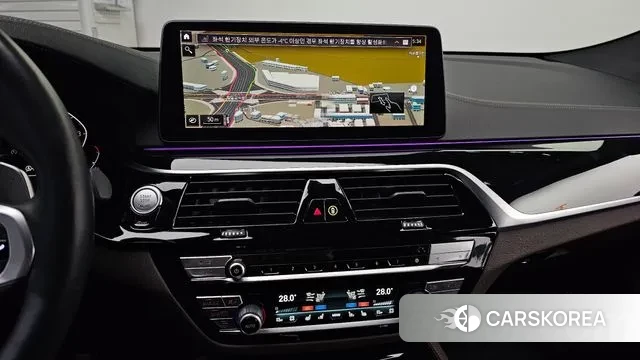 BMW 6 Series GT (G32) 2023 Белый из Кореи, фото 5