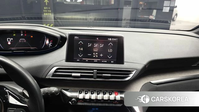 Peugeot 5008 second generation 2021 Серый из Кореи, фото 5