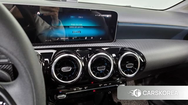 Mercedes-Benz A-Class W177 2019 Белый из Кореи, фото 5