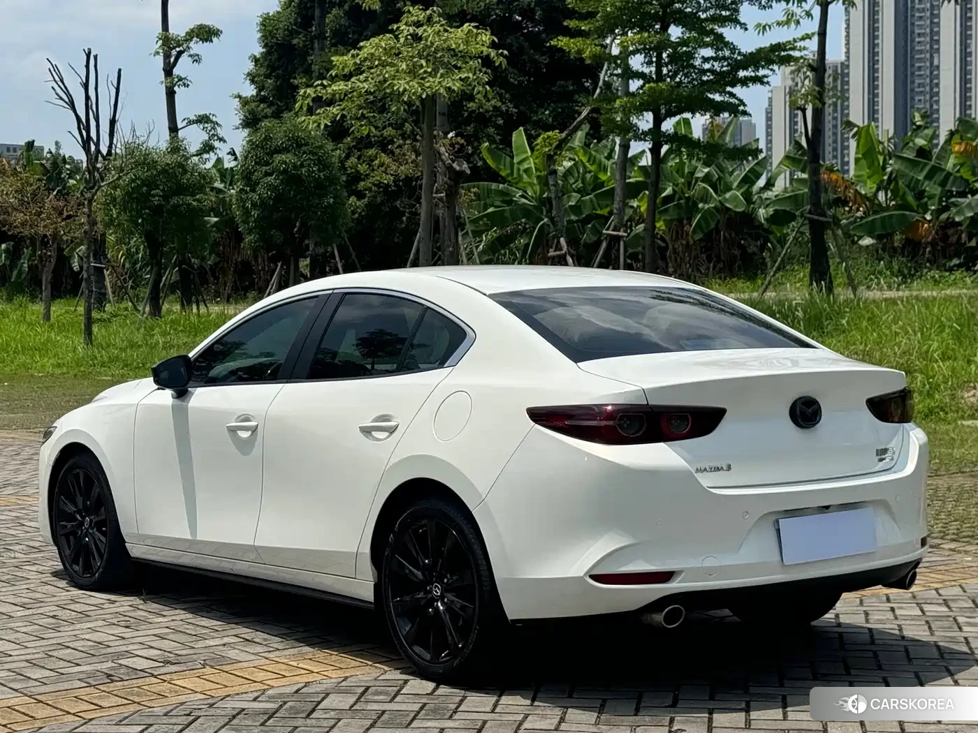 Mazda 3 2024 Белый из Китая, фото 5
