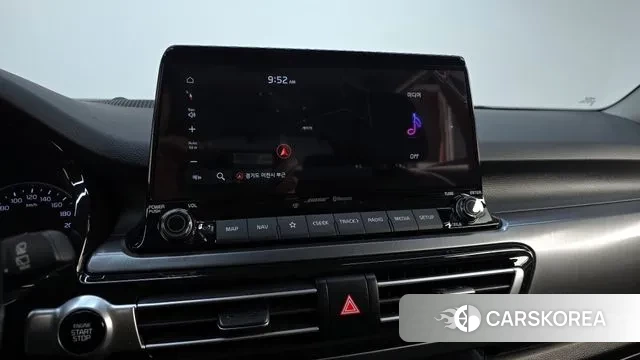 Kia Seltos 2022 Белый из Кореи, фото 5