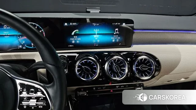 Mercedes-Benz A-Class W177 2022 Красный из Кореи, фото 5