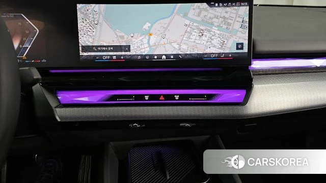 BMW 5 Series (G60) 2024 Черный из Кореи, фото 5