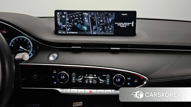 Genesis GV70 2024 Белый из Кореи, фото 5