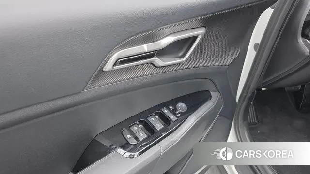 Kia Sportage 5th Generation Hybrid 2022 Белый из Кореи, фото 5