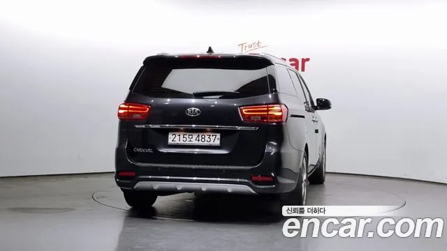 Kia The New Carnival 2019 Черный из Кореи, фото 5