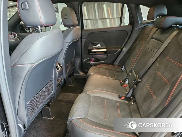 Mercedes-Benz GLA - Class H247 2025 Черный из Кореи, фото 5