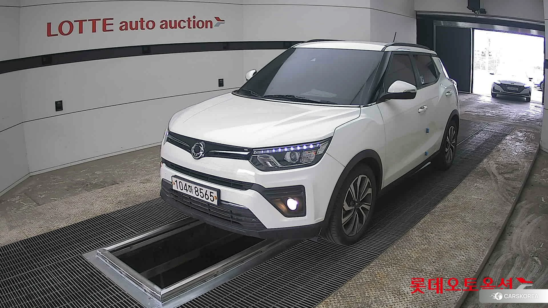 SsangYong Tivoli 2021 Grand White из Кореи, фото 5