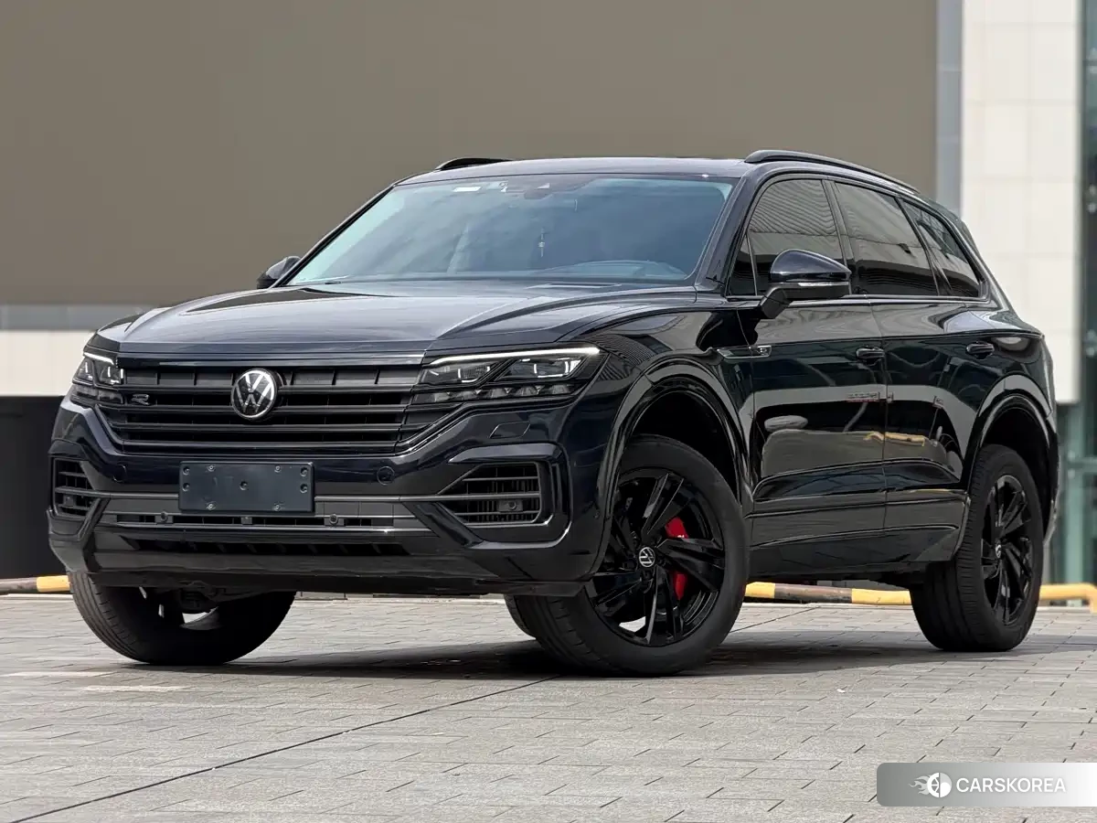 Volkswagen Touareg 2023 Черный из Китая, фото 5