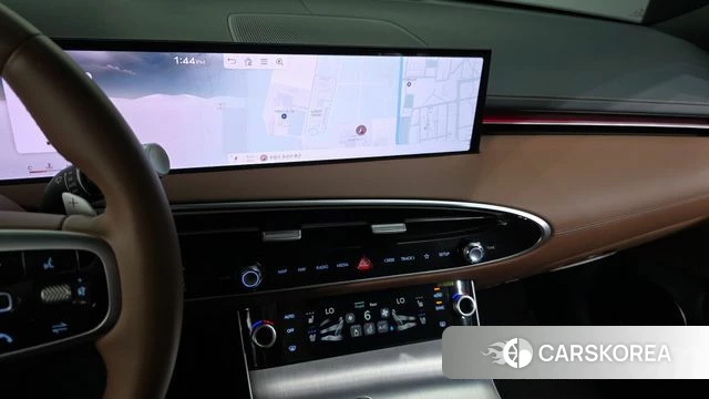 Genesis GV70 2024 Белый из Кореи, фото 5