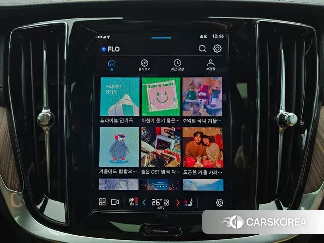 Volvo V60 Cross-Country 2nd Generation 2025 Белый из Кореи, фото 5