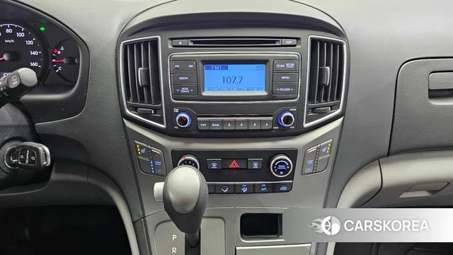 Hyundai The New Grand Starex 2018 Желтый из Кореи, фото 5